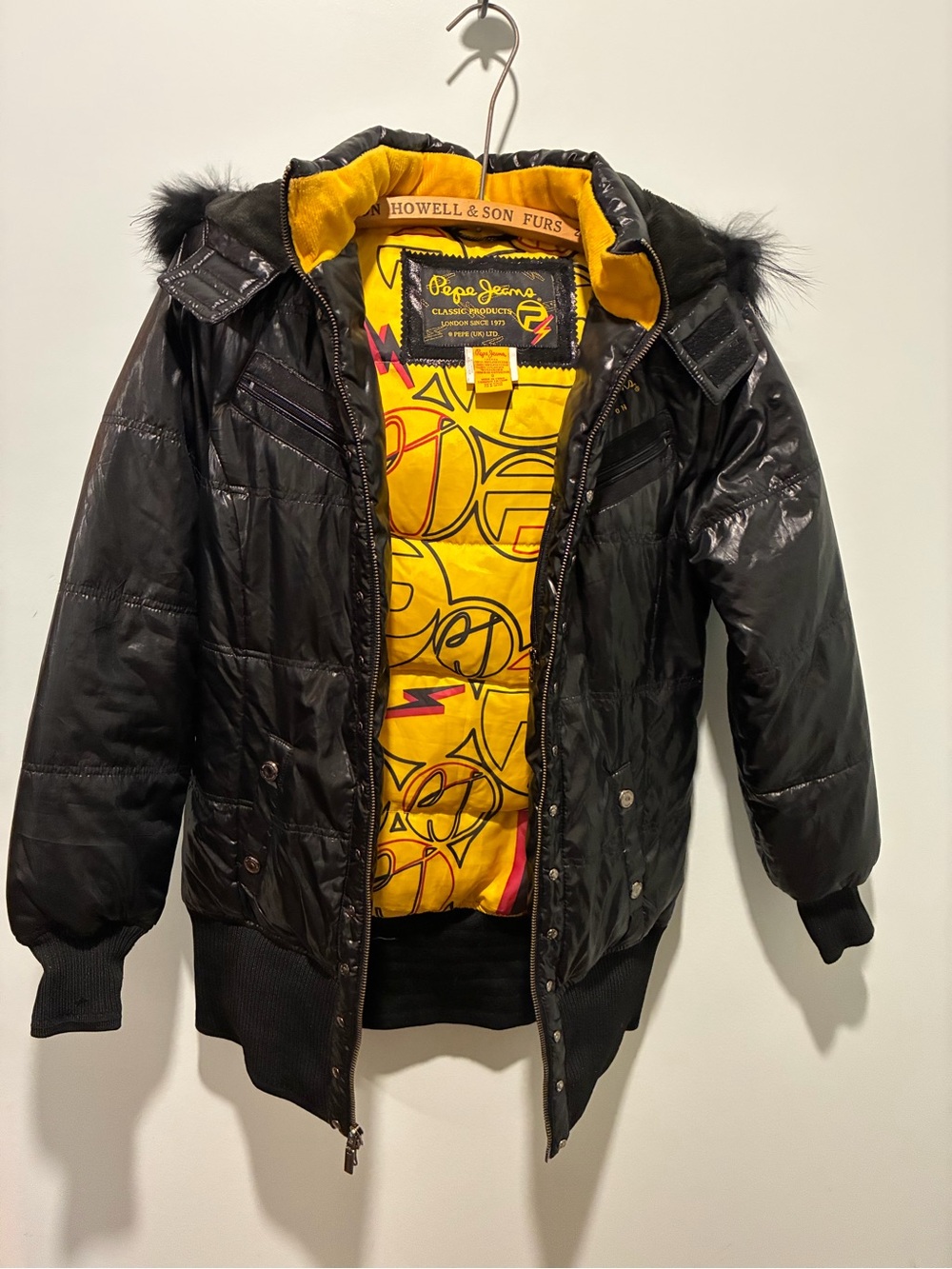 Vintage Pepe Jeans Down Blend Black Puffer Jacket with Yellow Lining Size Small